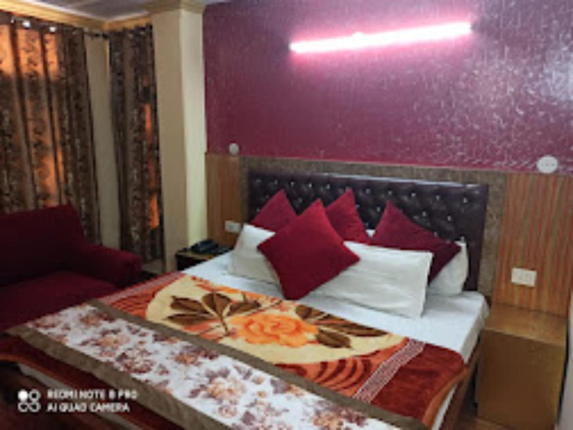 Hotel King Palace - Nature-Valley-Luxury-Room - Prime Location With Parking Facilities Shimla Exterior foto